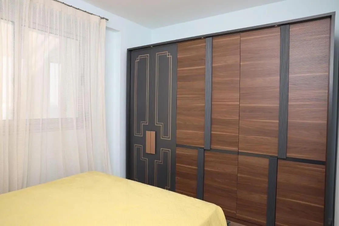 Lungomare Perfect View Apartment Vlore Albania