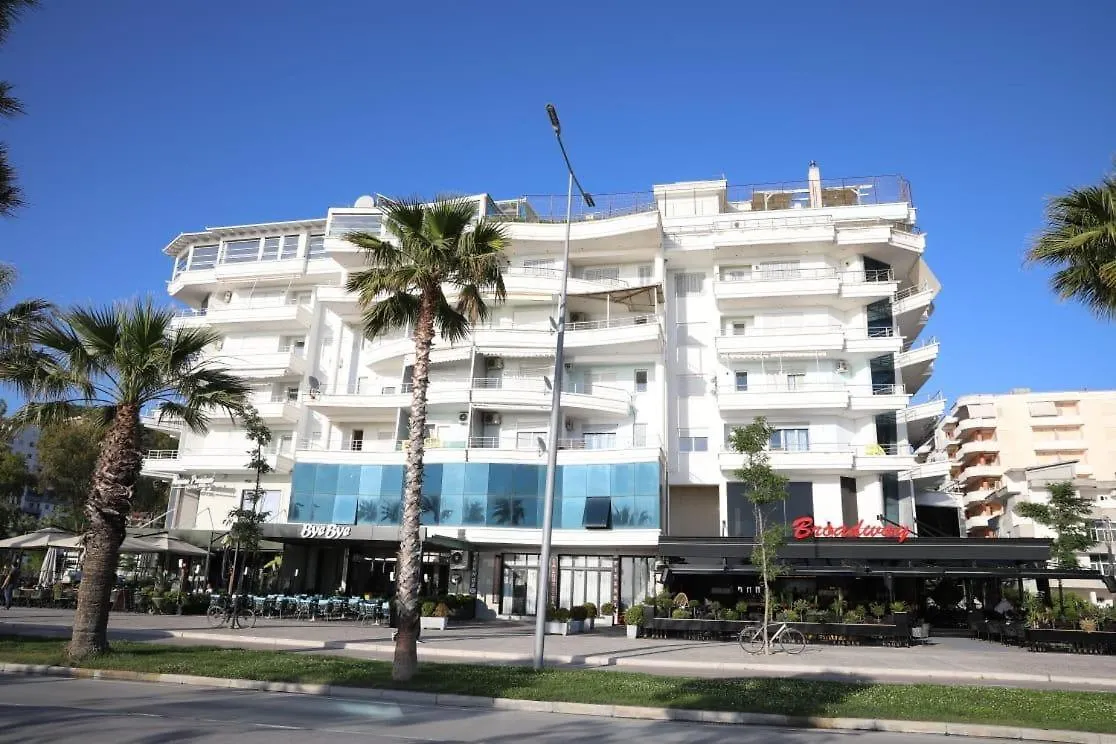 Lungomare Perfect View Apartment Vlore Albania